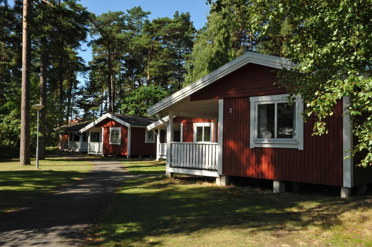 Ahusgarden Stugor Buitenkant foto