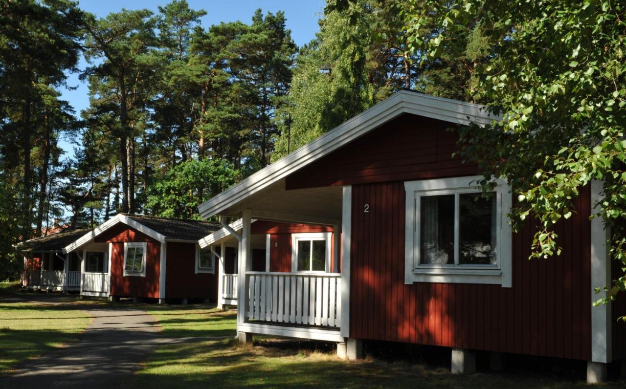 Ahusgarden Stugor Buitenkant foto