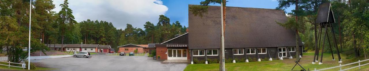 Ahusgarden Stugor Buitenkant foto